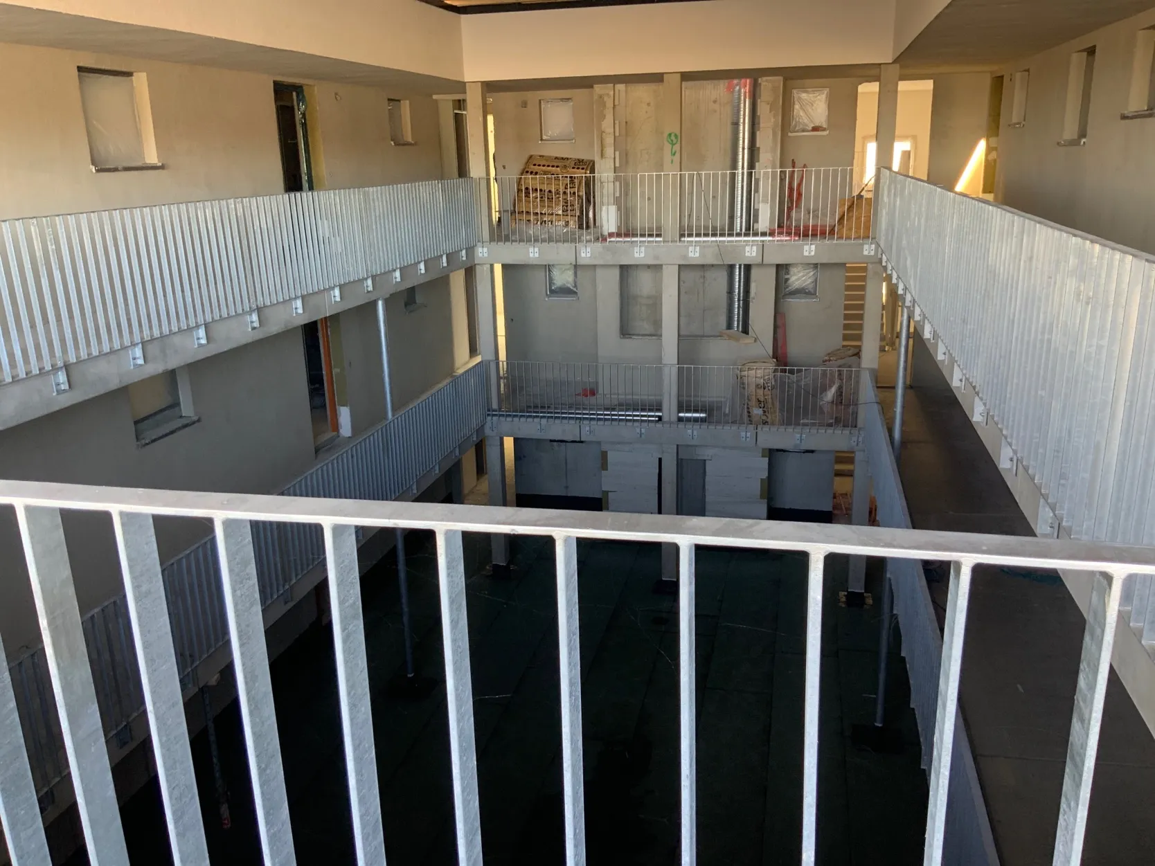 atrium blick