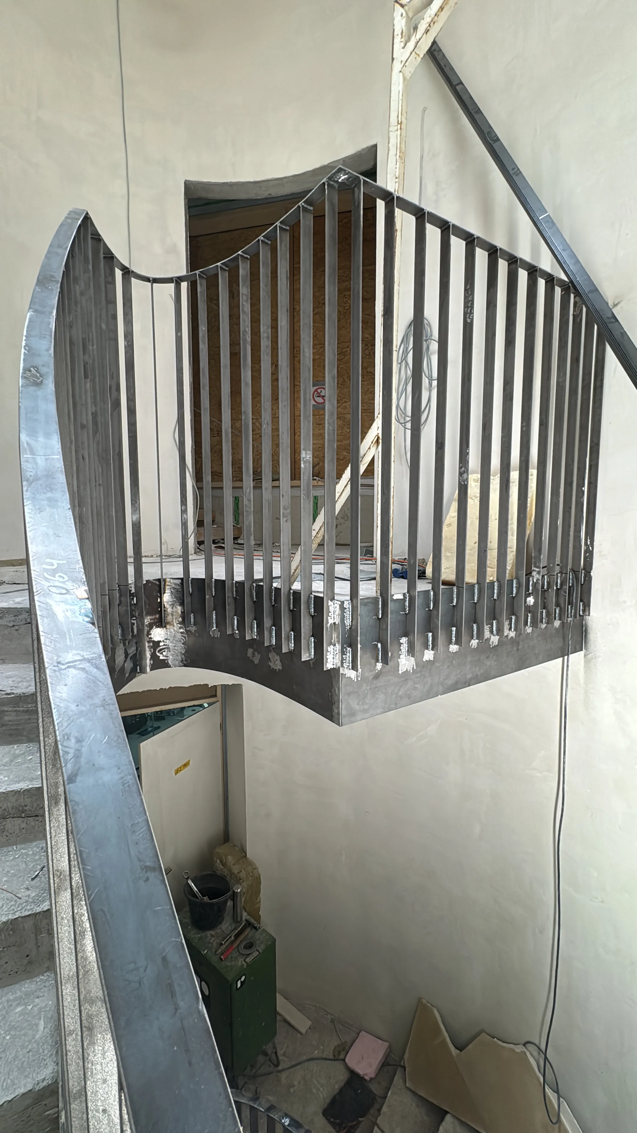 Brüstung · Rohbau fertig